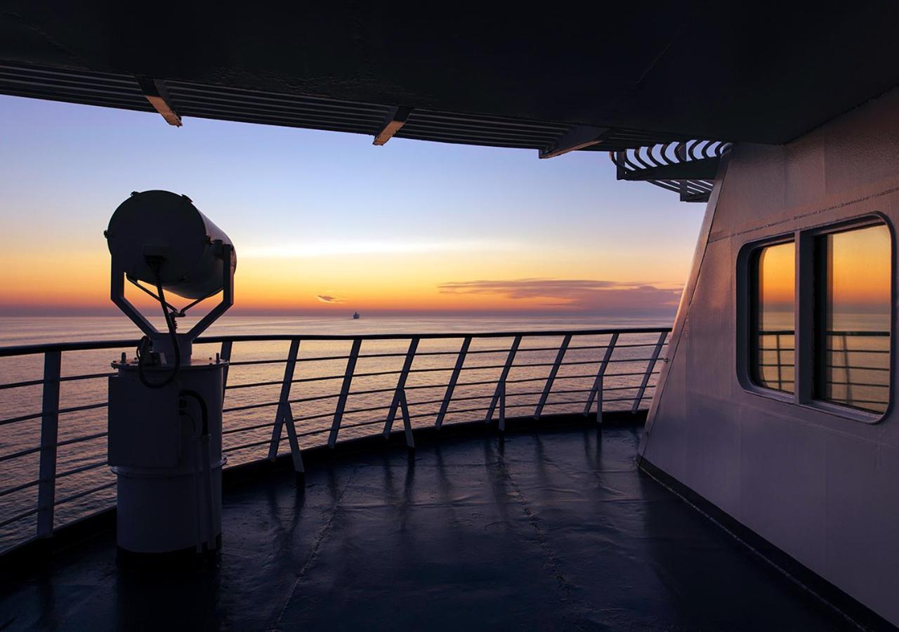 Viking Line Ferry Gabriella - 2-Night Cruise Stockholm-Helsinki-Stockholm Hotel Eksteriør billede