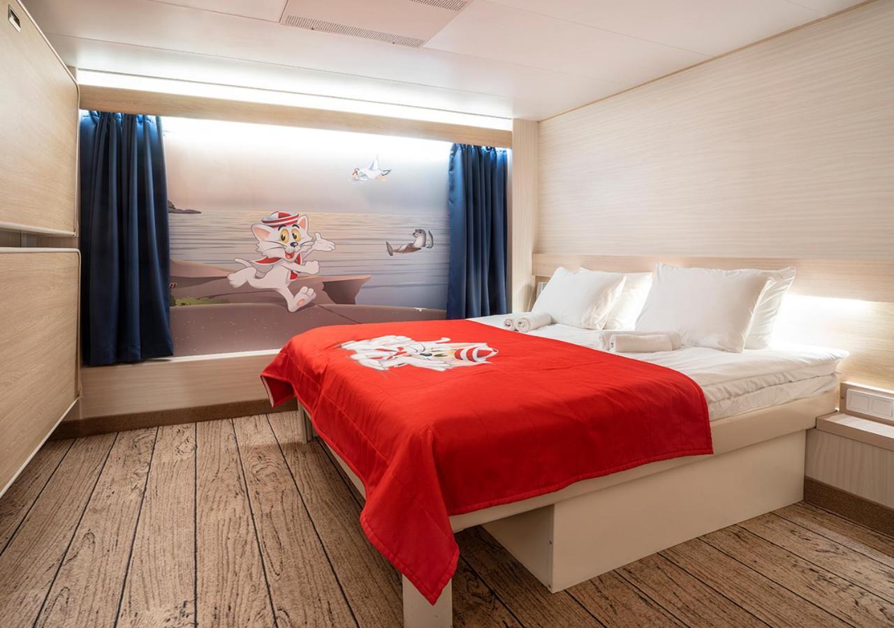 Viking Line Ferry Gabriella - 2-Night Cruise Stockholm-Helsinki-Stockholm Hotel Værelse billede